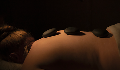 Massothépapie par des professionnels certifiés en massage de détente et massage thérapeutique 