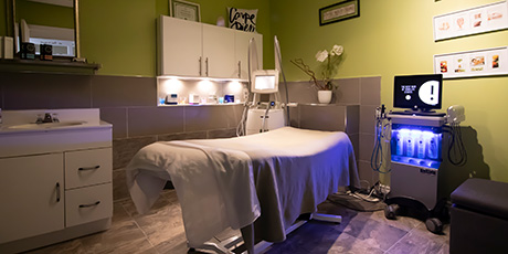 Soin Hydrafacial - Une technologie non invasive qui a pour but de nettoyer, exfolier et hydrater